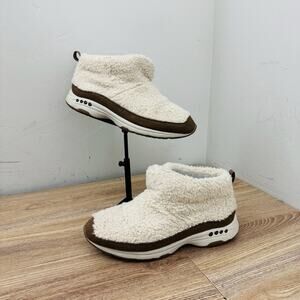 Easy Spirit Trippin Cozy Ankle Fur Bootie Women’s Size 9